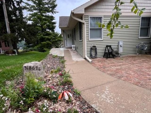 House for sale in East Troy, Wisconsin