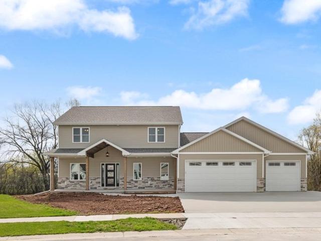 House for sale in Menasha, Winnebago County