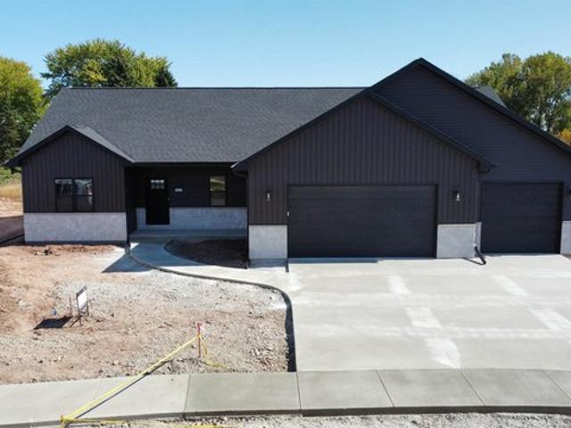 House for sale in Menasha, Winnebago County