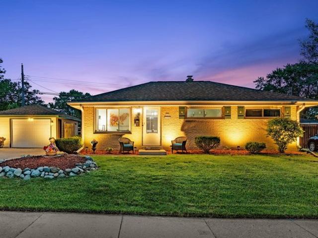 House for sale in Colgate, Wisconsin