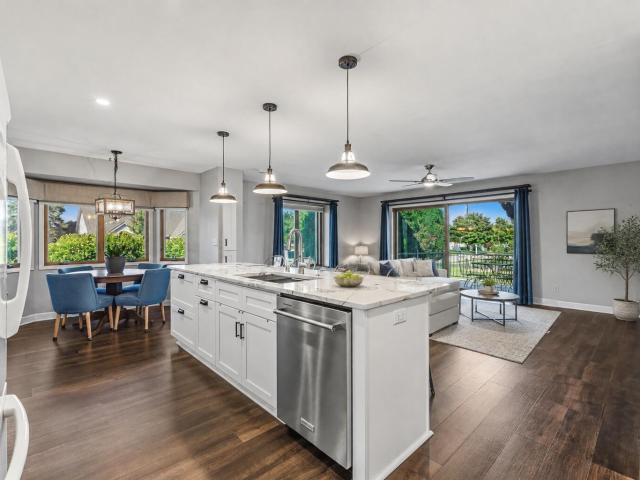 Condo for sale in Germantown, Wisconsin