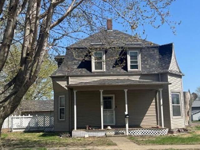 House for sale in Cherokee, Iowa