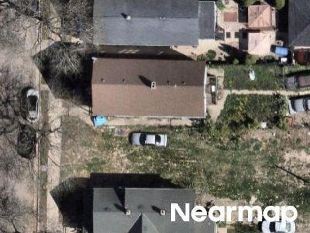 House for sale in Milwaukee, Wisconsin