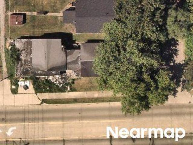 House for sale in Charleston, Illinois