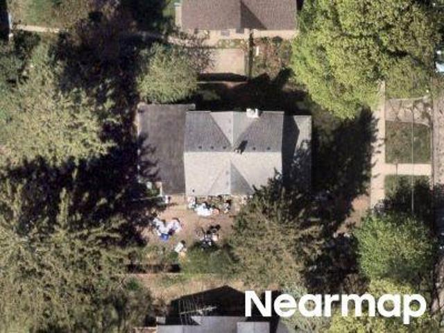 House for sale in Dekalb, Illinois