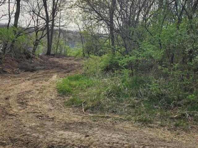 Land for sale in Plattsmouth