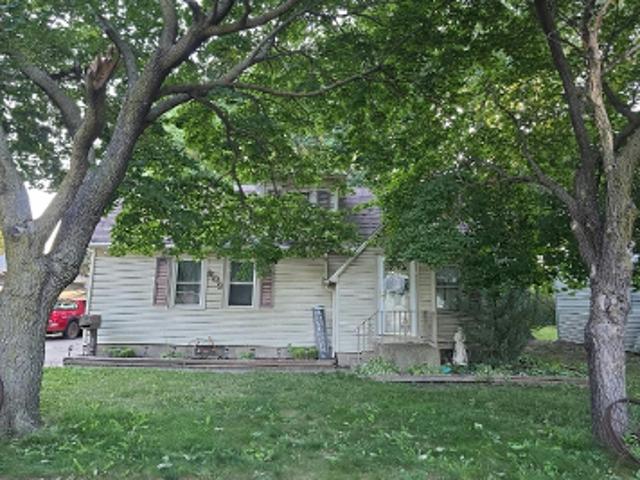 House for sale in Emmet, Iowa