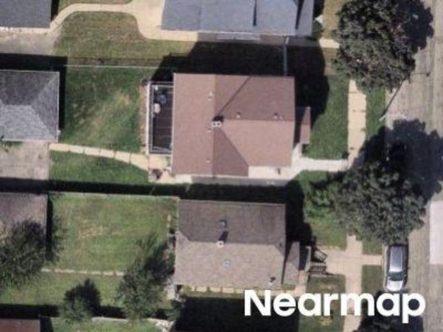 House for sale in Milwaukee, Wisconsin
