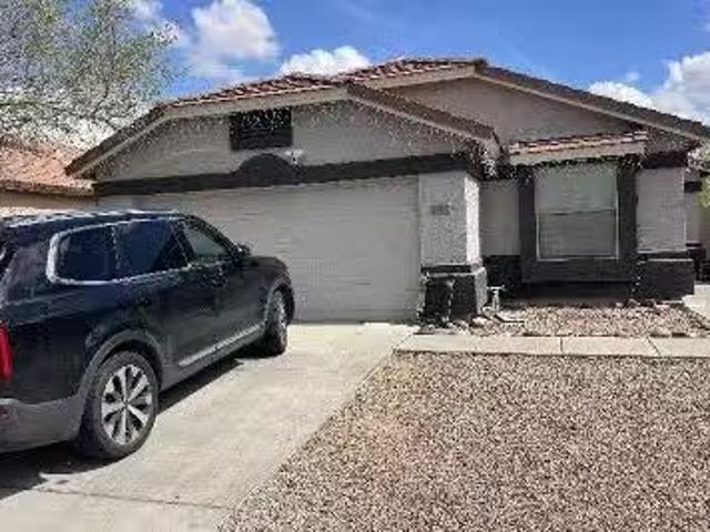 House for sale in Surprise