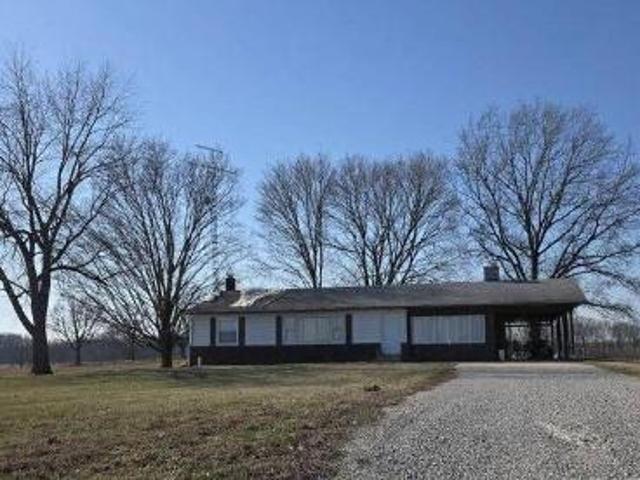 House for sale in Vandalia, Illinois
