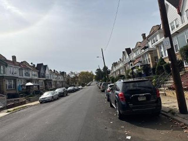 Condo for sale in Philadelphia, Pennsylvania