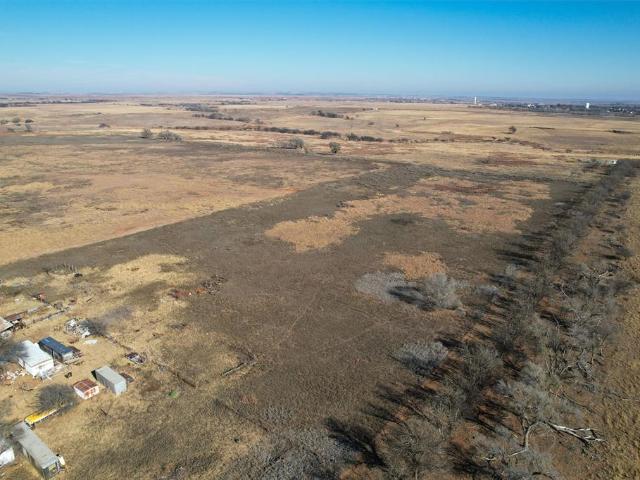 Land for sale in Sayre, Beckham County