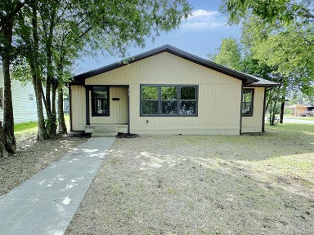House for sale in Temple Bar Marina, Texas
