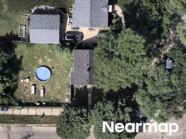 Property for sale in Lincoln Park, Milwaukee