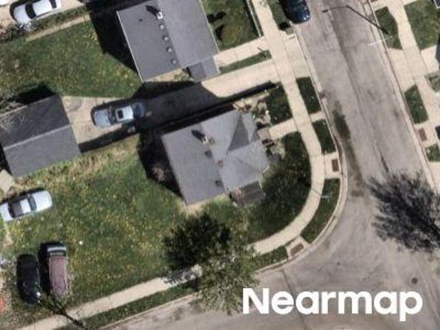 House for sale in Milwaukee, Wisconsin