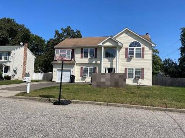 House for sale in Babylon, New York