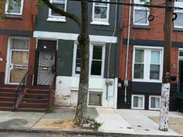 House for sale in Philadelphia, Pennsylvania