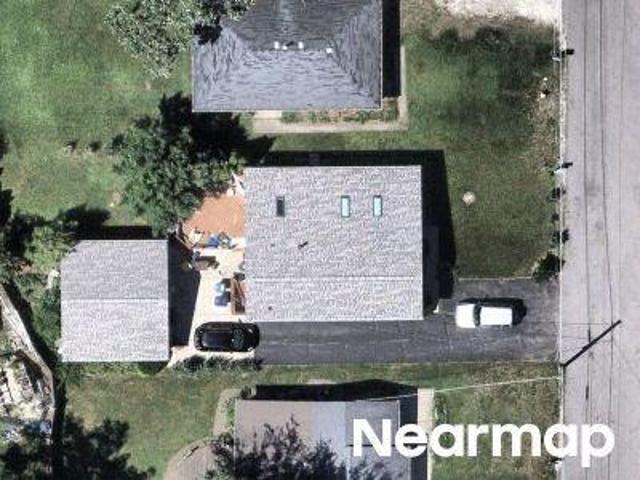 House for sale in Grayslake, Illinois