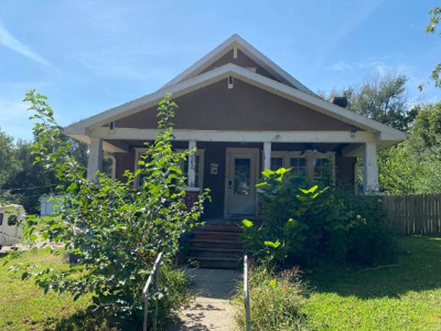 House for sale in Buchanan, Missouri