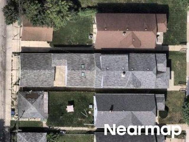 House for sale in Milwaukee, Wisconsin
