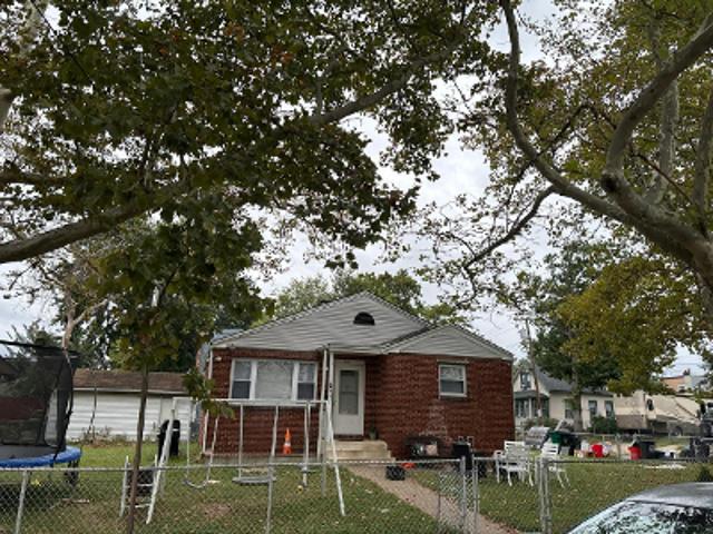 House for sale in Rosedale, Camden