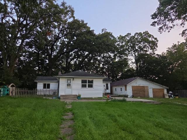 House for sale in Ottawa, Illinois