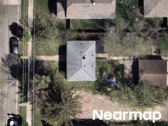 House for sale in Milwaukee, Wisconsin