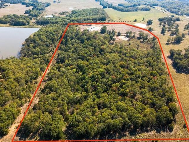 Land for sale in Stuart, Hughes County