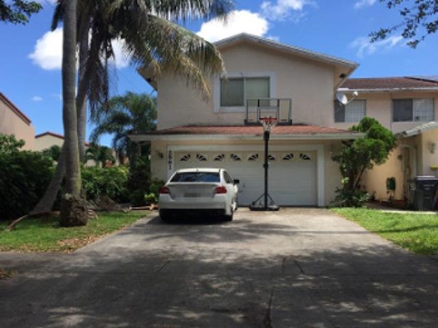 House for sale in Hollywood, Florida