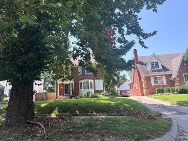 House for sale in Springfield, Illinois