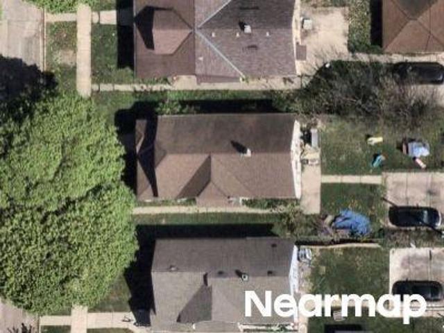 House for sale in Milwaukee, Wisconsin