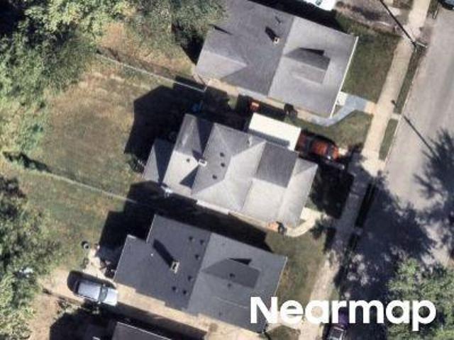 House for sale in Louisville, Jefferson County