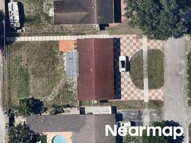House for sale in Hollywood