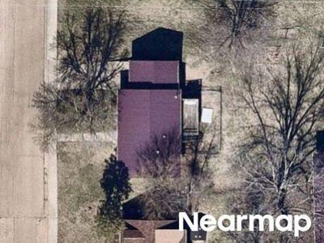 House for sale in Clinton, Iowa