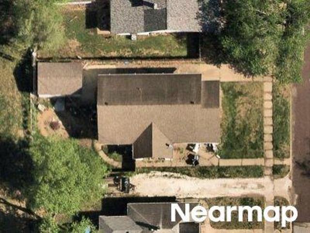House for sale in Pekin, Illinois