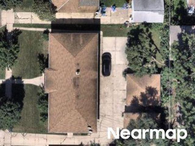 House for sale in Wahl Park, Milwaukee