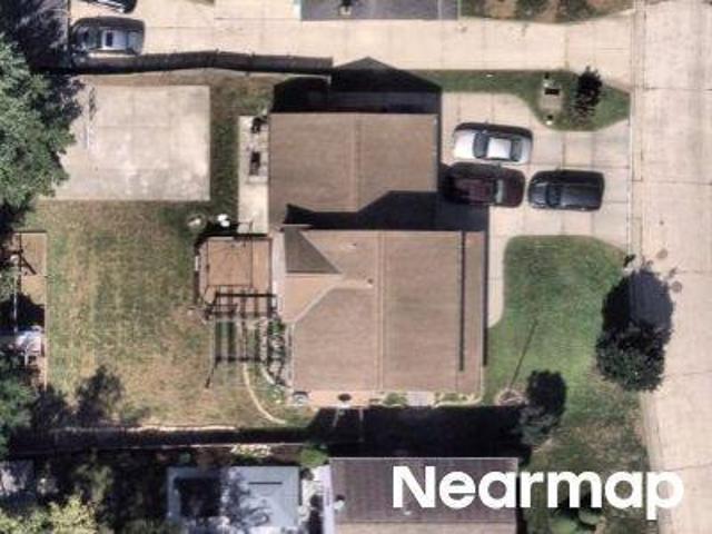 House for sale in Graceland, Milwaukee