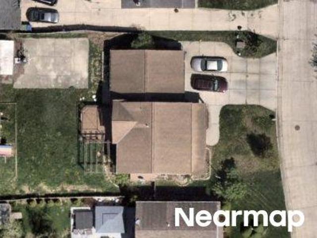 House for sale in Milwaukee, Wisconsin