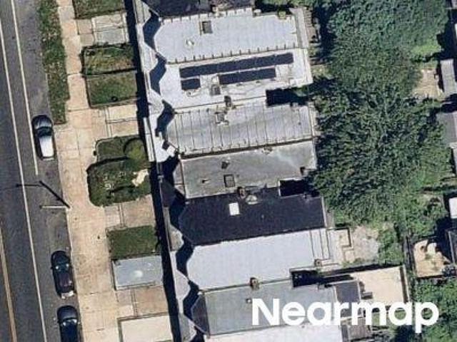 Townhouse for sale in Carroll Park, Philadelphia
