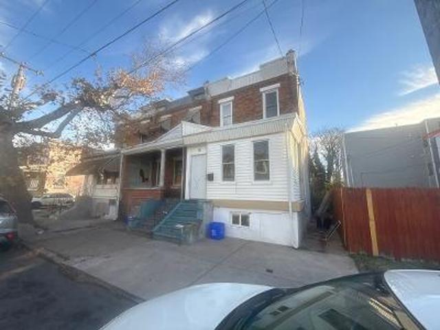 Condo for sale in Philadelphia, Pennsylvania