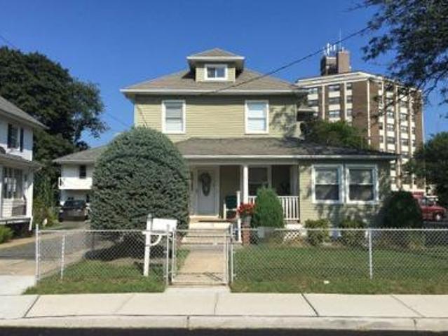 House for sale in Monmouth, New Jersey