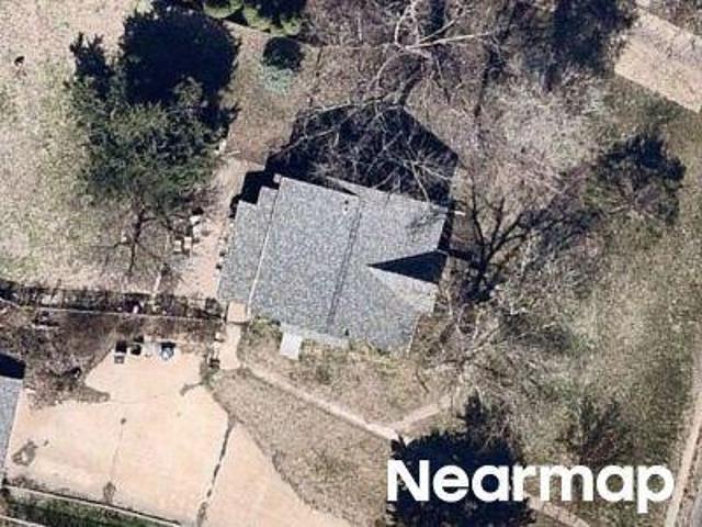 House for sale in Clinton, Iowa