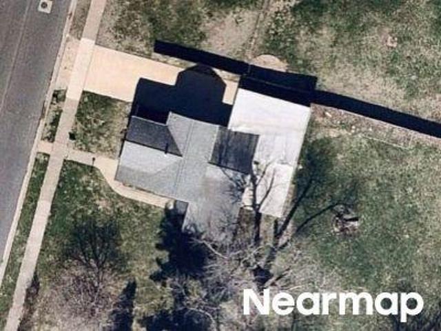 House for sale in Clinton, Iowa
