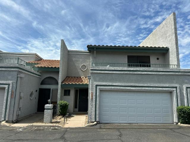 Condo for sale in Glendale, Arizona