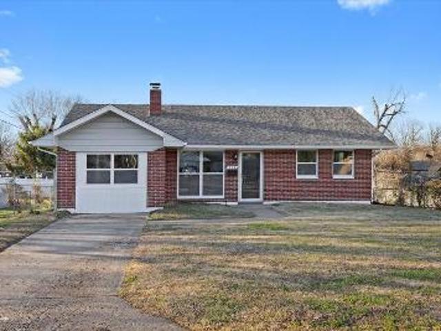House for sale in East Saint Louis, Illinois