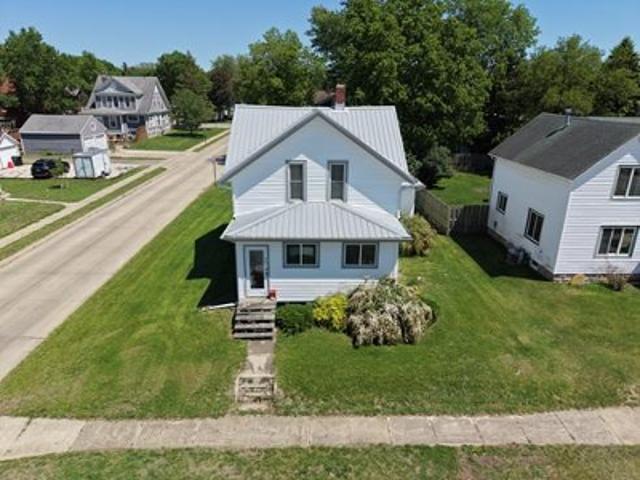 House for sale in Emmet, Iowa