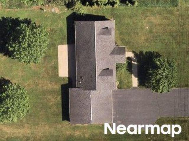 House for sale in Leesburg, Indiana