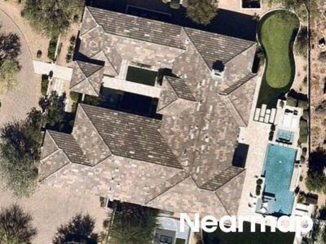House for sale in Scottsdale House for sale in Scottsdale