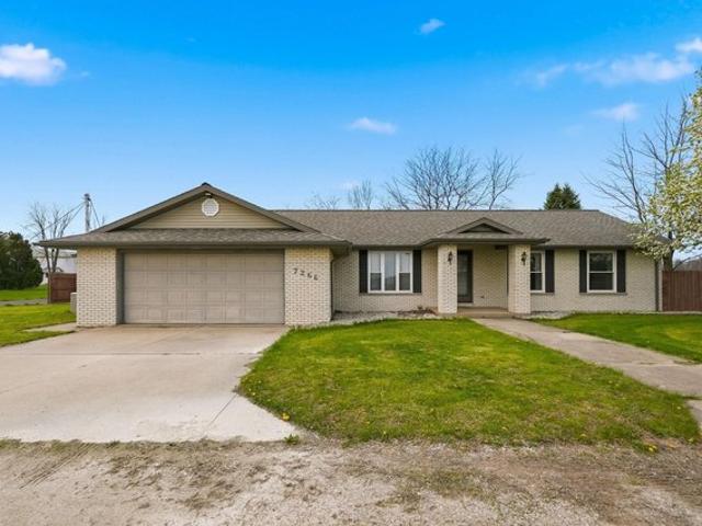 House for sale in Ossian, Indiana