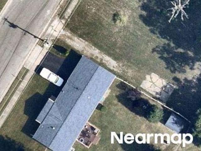 House for sale in East Saint Louis, Illinois